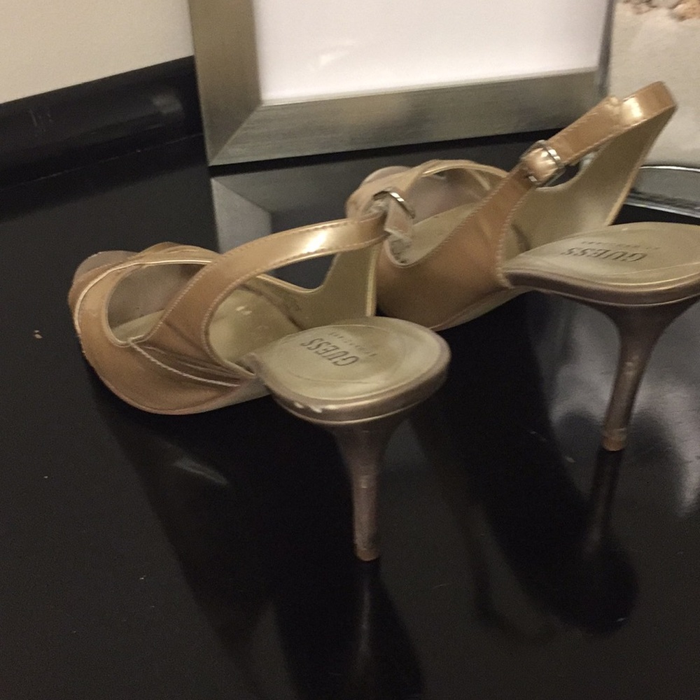 Guess sandals - Picture 2 of 3